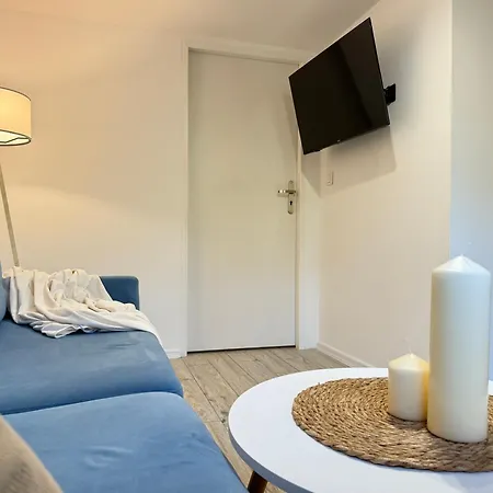 Mieszkanie Brzezno I Apartment *