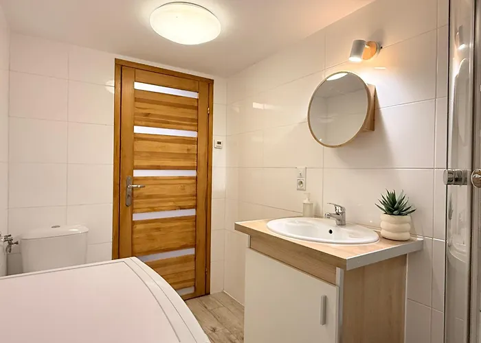 Mieszkanie Brzezno I Apartment *